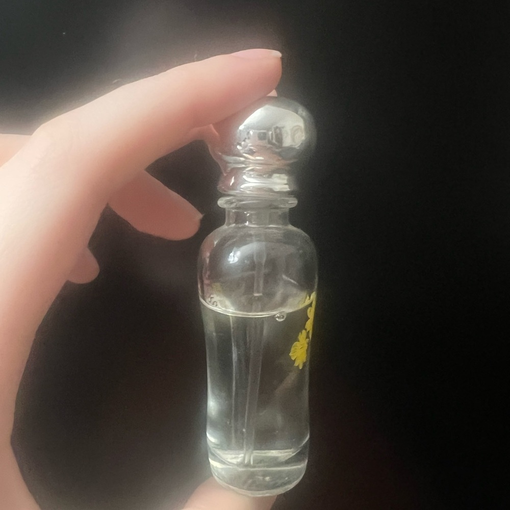 Aéropostale 1987 Mini fragrance - Pink and Gold Accents - Picture 2 of 2